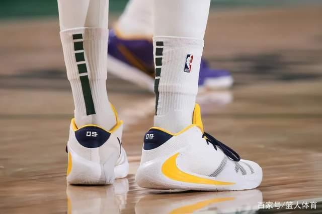 官方：阿莫林正式接任曼联 代理主帅鲁德已经离队